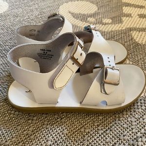 Footmates white sandals size 9